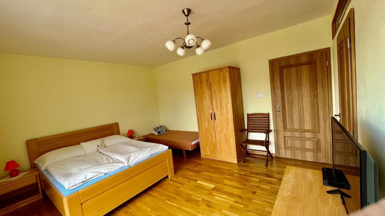 Privat U Eriky Hotel Stara Lesna Luaran gambar